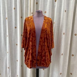 A New Day kimono top